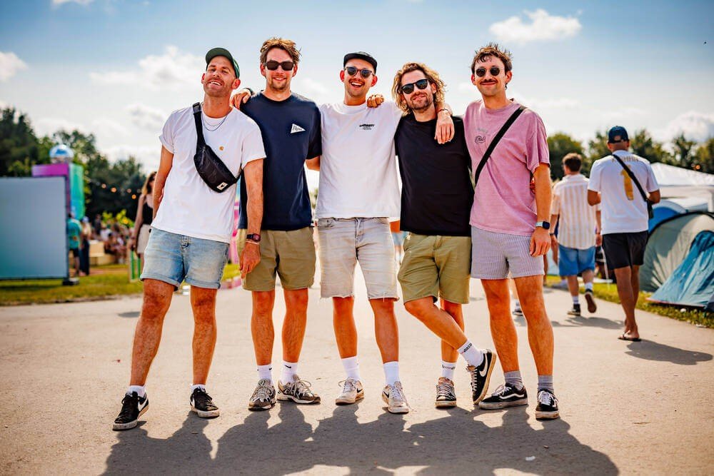 Image image Fe0AZ29mNYxcicA